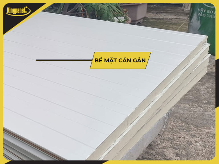 Panel Cans GIỮA PANEL ĐỂ PHẲNG VÀ PANEL CÁN GÂN, NÊN CHỌN LOẠI NÀO?