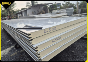 Kham-pha-ung-dung-panel-PU-inox trong-cong-nghiep-lanh-2