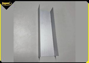 u-panel-co-anh-huong-do-ben-cua-vach-cach-nhiet-4