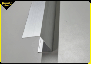 u-panel-co-anh-huong-do-ben-cua-vach-cach-nhiet-6