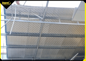 Ton-PU-song-ngoi-la-gi-uu-diem-bao-gia-3