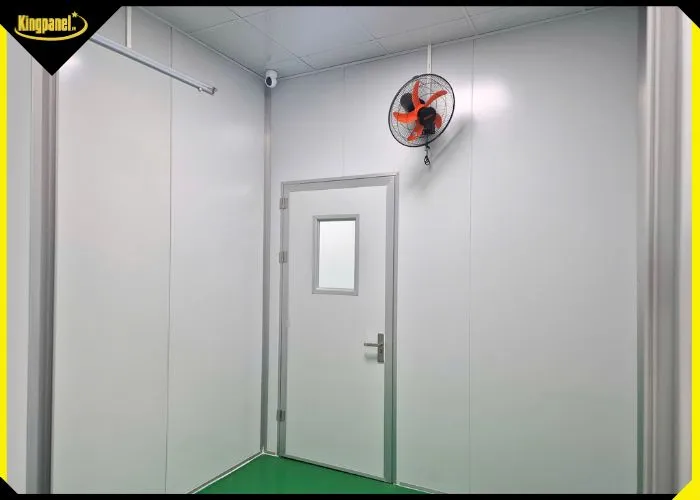 Cửa panel 1 cánh cách nhiệt cho phòng sạch