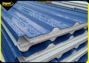 ung-dung-mai-panel-cach-nhiet-trong-nha-xuong-2