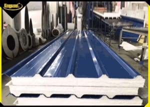 ung-dung-mai-panel-cach-nhiet-trong-nha-xuong-4