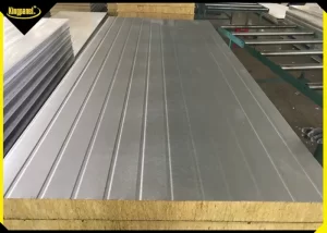 khi-nao-nen-chon-panel-rockwool