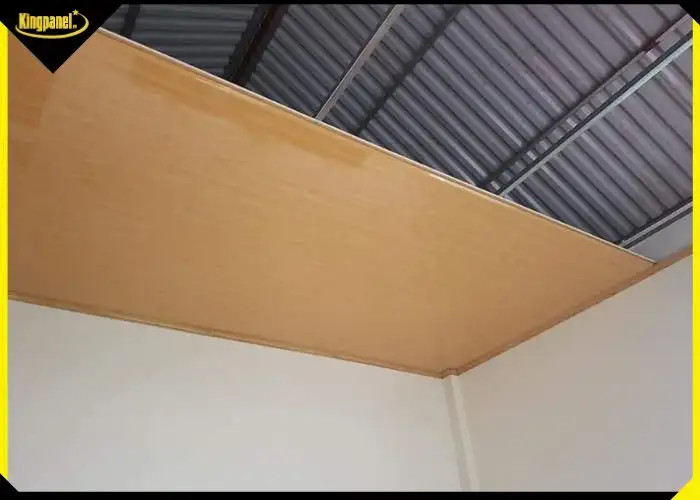 Trần panel cách nhiệt nên làm với chi phí thấp, thi công nhanh và đẹp bền