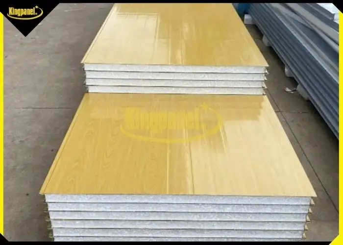 Panel màu vân gỗ có thể thay thế cho vách truyền thông nhanh gọn hơn