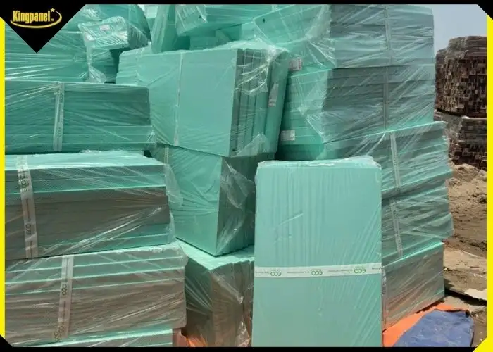 Xốp xps dạng tấm dễ cắt khi thi công