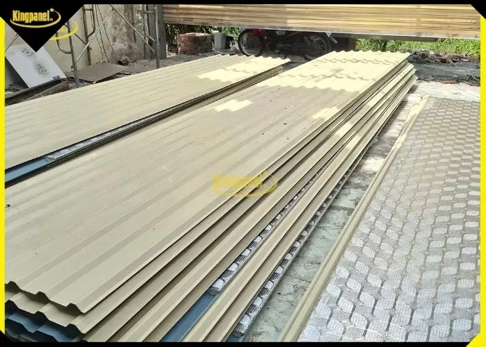 Hiện nay sử dụng tôn pu 3 lớp cách nhiệt phổ biến vì có lớp cách nhiệt