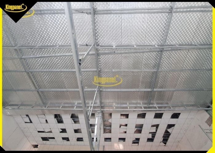 Cung cấp tôn PU cách nhiệt theo yêu cầu kích thước công trình tại Kingpanel